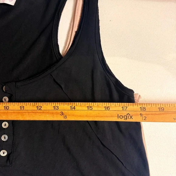 Womens L Henley Tank Top Black Tan Lightweight Minimal Casual Bundle Set of 2 - Picture 5 of 7